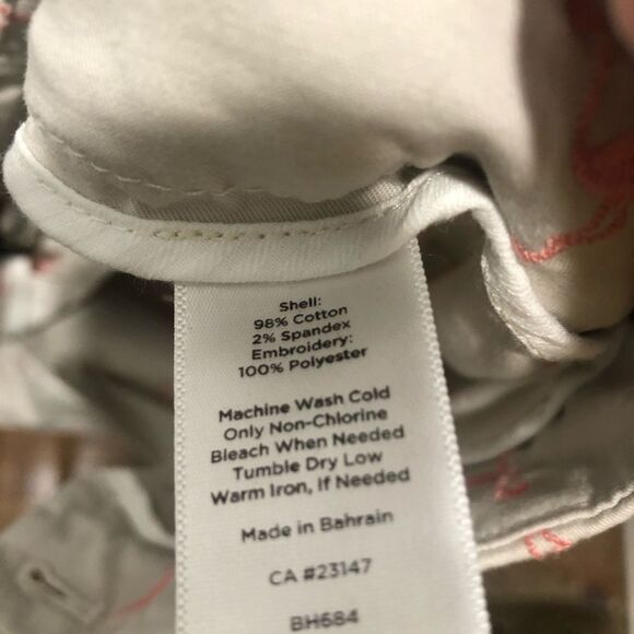 Talbots Signature Khaki Flamingo Capris. Size 10P - Picture 6 of 6